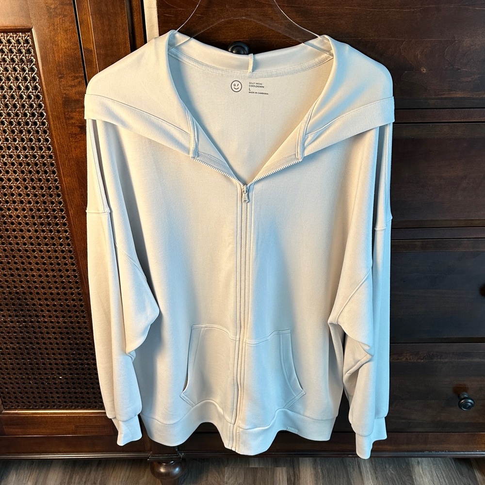 Gilly Hicks Cooldown Front-Zip Hoodie Taupe SIZE LARGE NEW WITHOUT TAGS